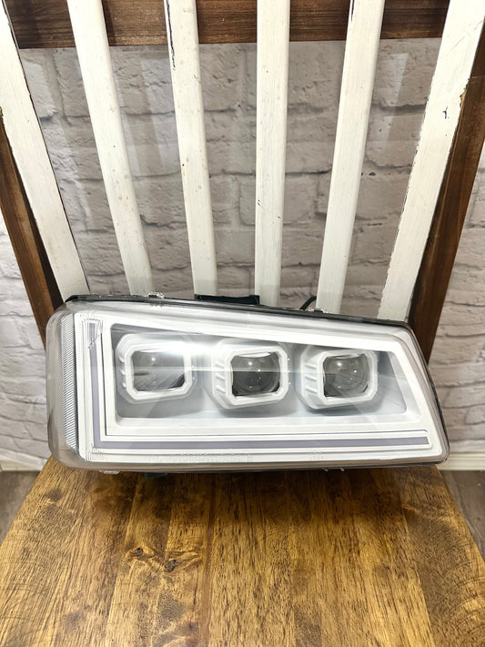 2003-2006 Silverado Projector Headlights