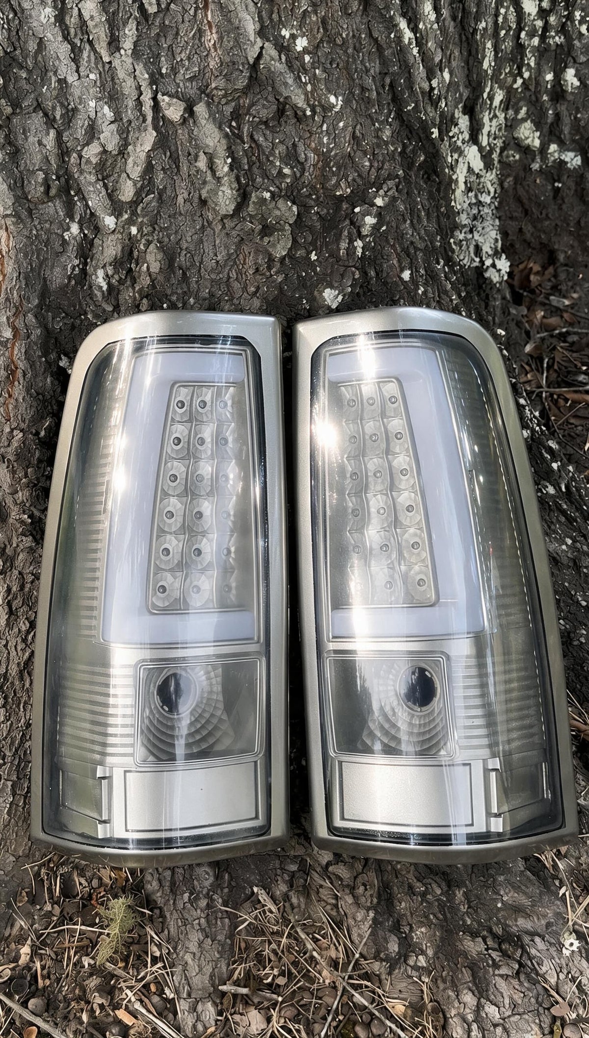 1999-2006 Chevy Silverado Tail Lights (Ready to Ship)